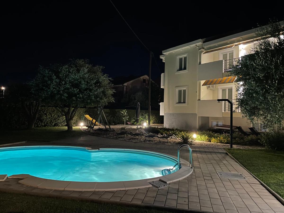 Apartments Sunny Estate Zaton  Esterno foto